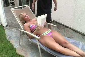 日本黄区免费看