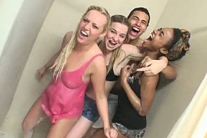 国产男同操屁眼射液视频