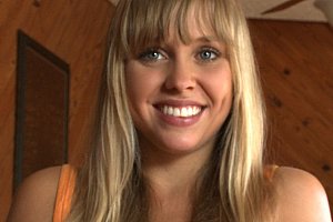 亚洲老头老太树林hd