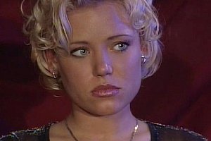 公交车强上人妻